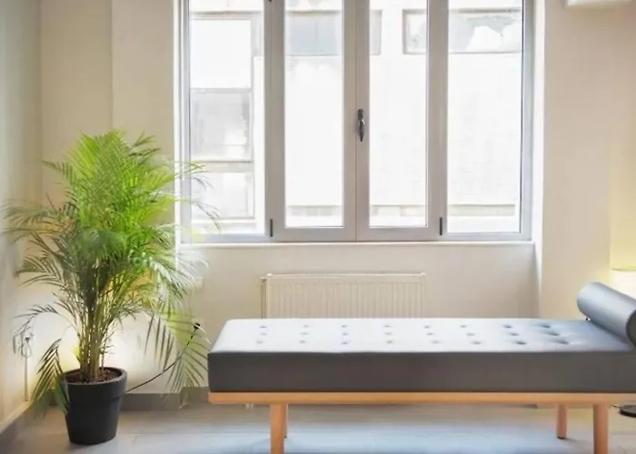 Stylish Living By Acropolis