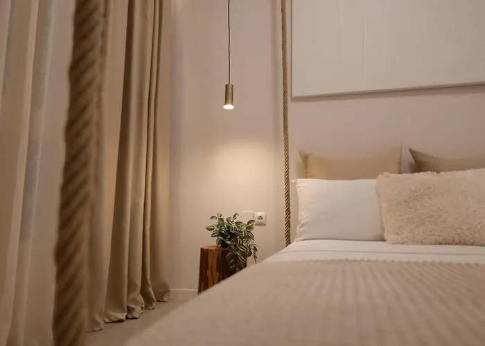 Athens Host - Urban Boho